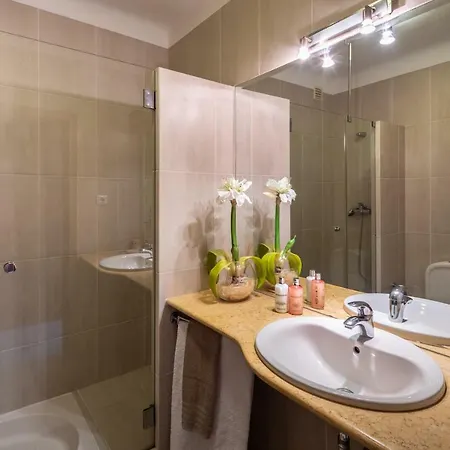 아파트 Sea View Downtown -